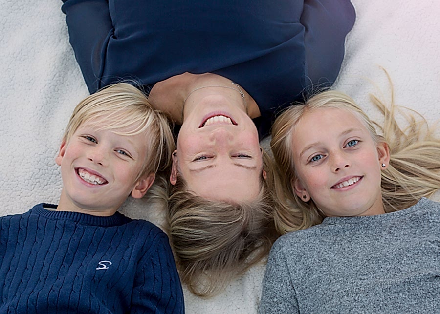 familjebilder, familjeporträtt, familjefotografering, Helsingborg, Ängelholm, senior, familjefotograf